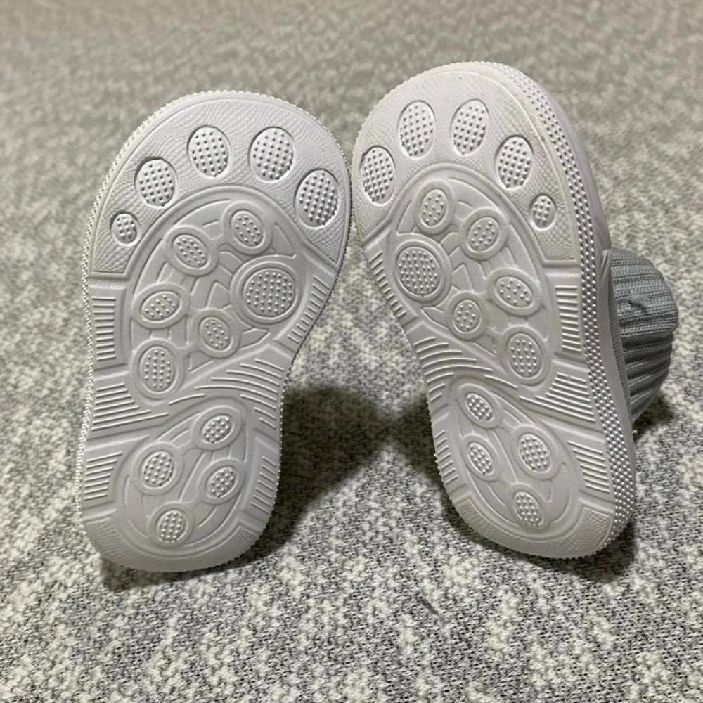 Baby boy bundle of 2 pairs of shoes size 3.5. SKU-B7#babygirl